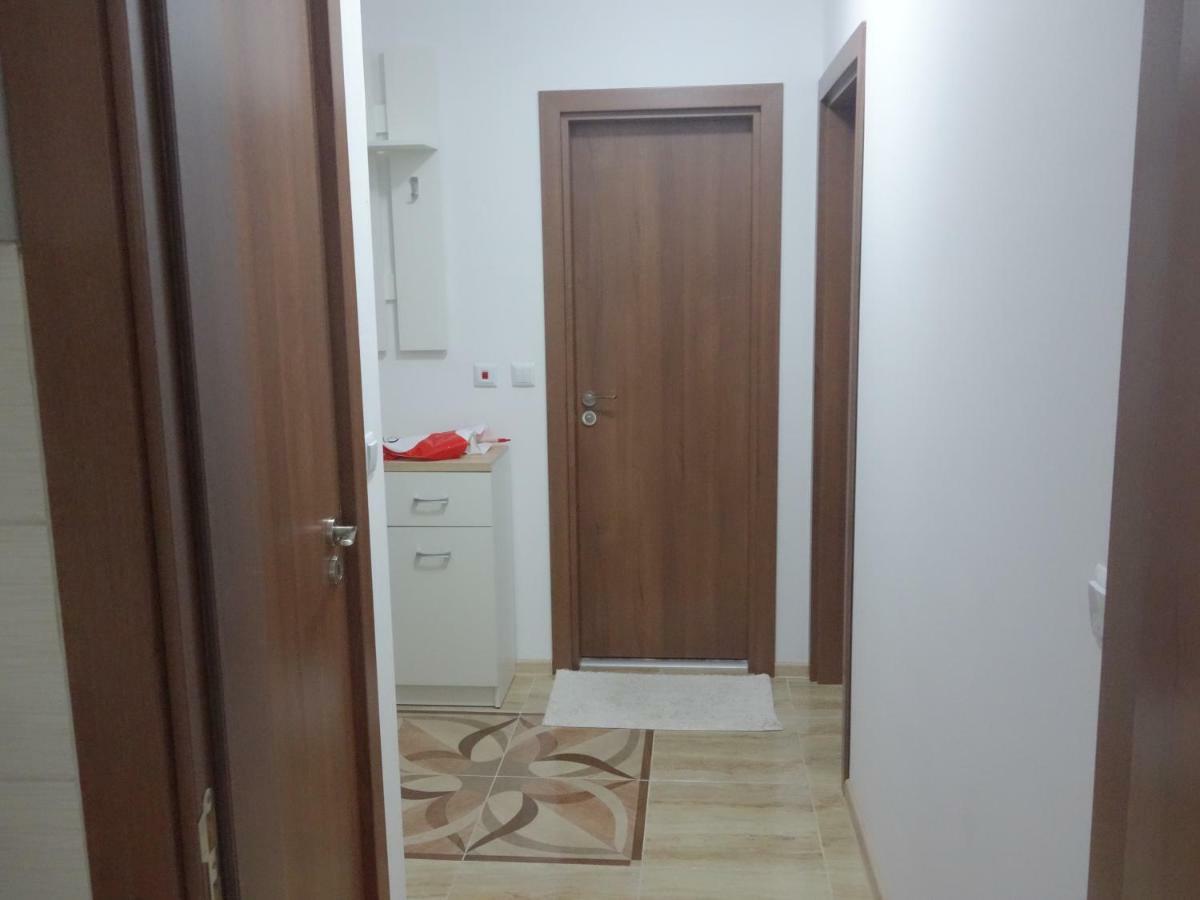 Sea Garden Marina 2 Apartment ヴァルナ エクステリア 写真